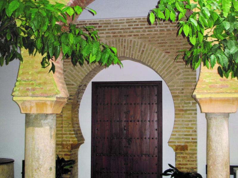 Carmona-Iglesia Prioral de Santa María de la Asunción y su Exposición Permanente