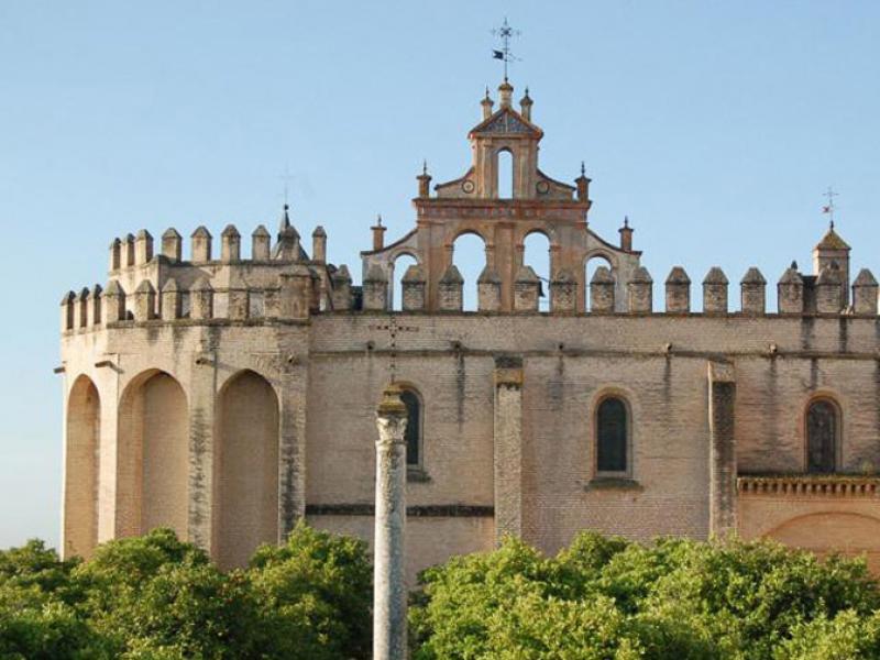 Monasterio de San Isidoro del Campo