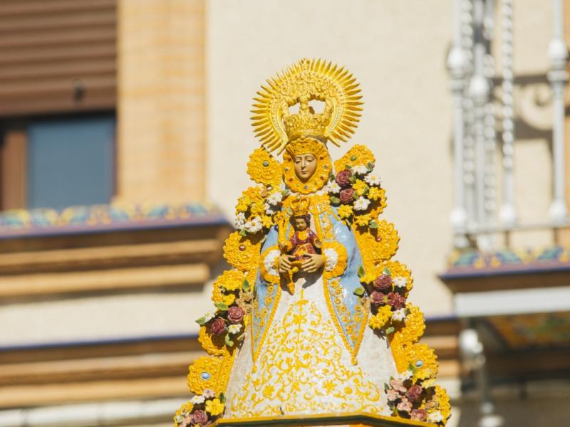 Monumento de la Virgen del Rocío La Algaba