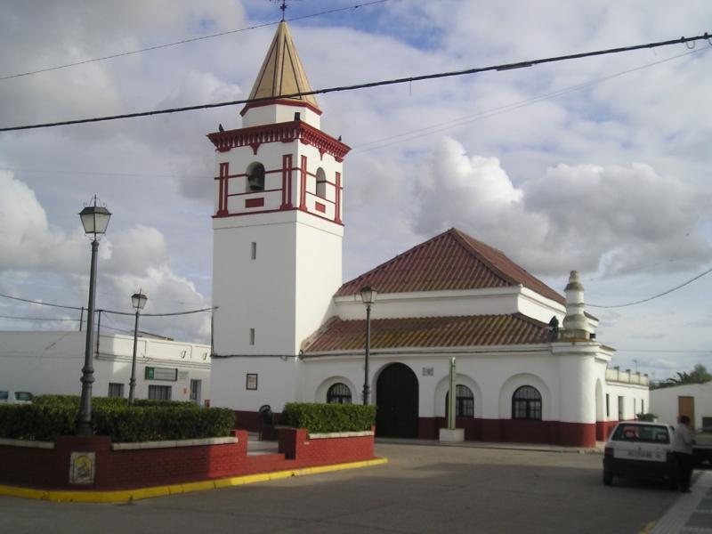 Isla Mayor- Iglesia de Nuestra Señora del Carmen en el poblado de Alfonso XIII