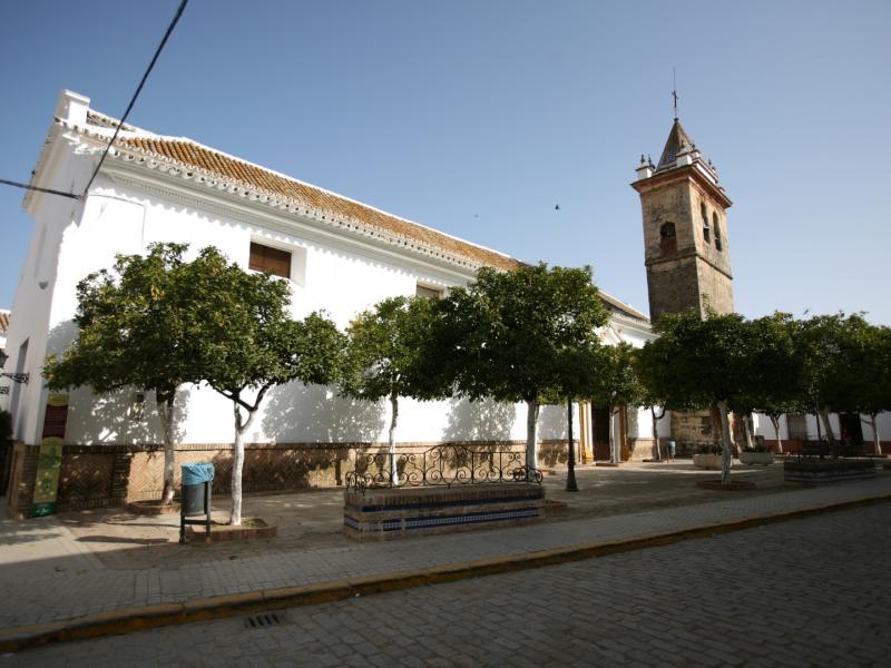 La Puebla de los Infantes. Vista exterior de la Iglesia de Nuestra Señora de las Huertas