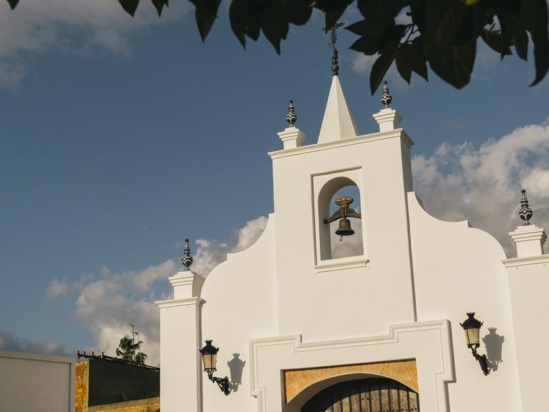 Fachada ermita san Gregorio Osset