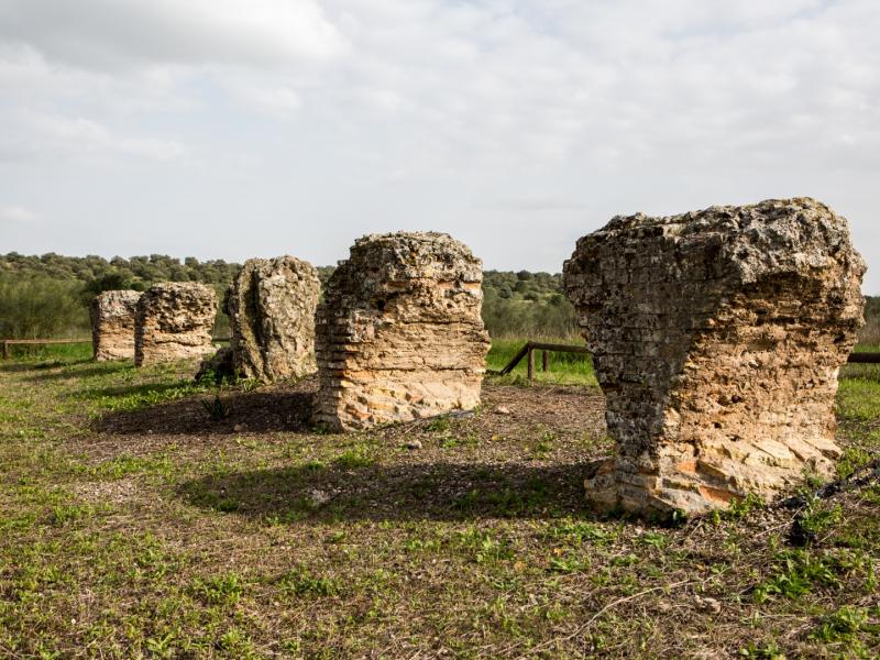 Restos acueductos romano