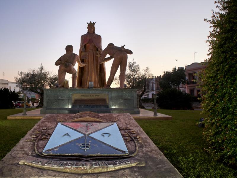 Monumento a Alfonso X El Sabio