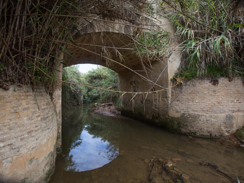 Puente sobre el arroyo Riopudio