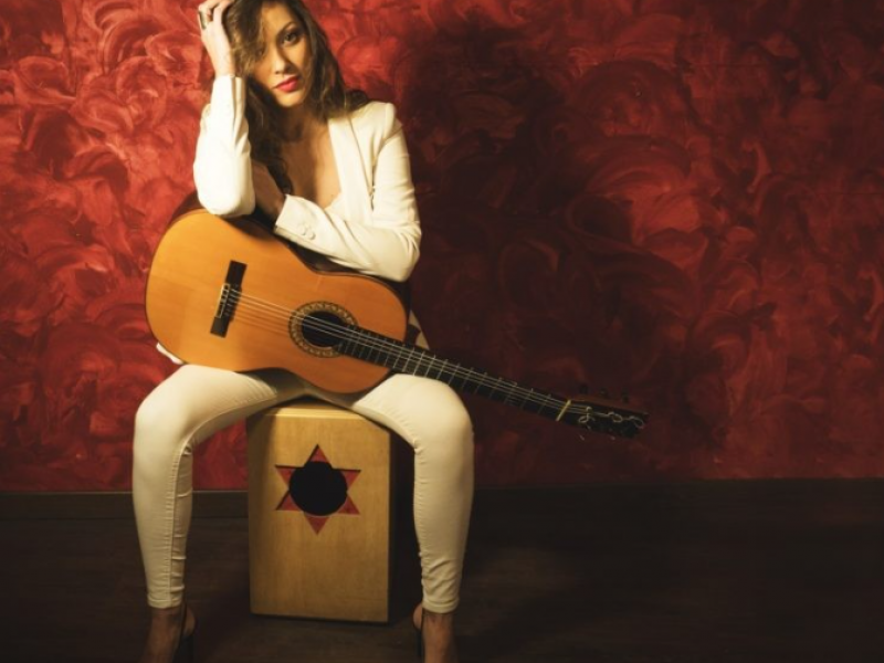  Flamenco: "Ahora o nunca”, de la guitarrista Mercedes Luján