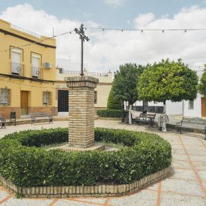 Plaza y Ermita de Santa Rosalia