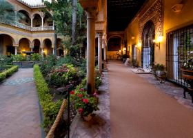 Palacio de las Dueñas.Visita Guiada